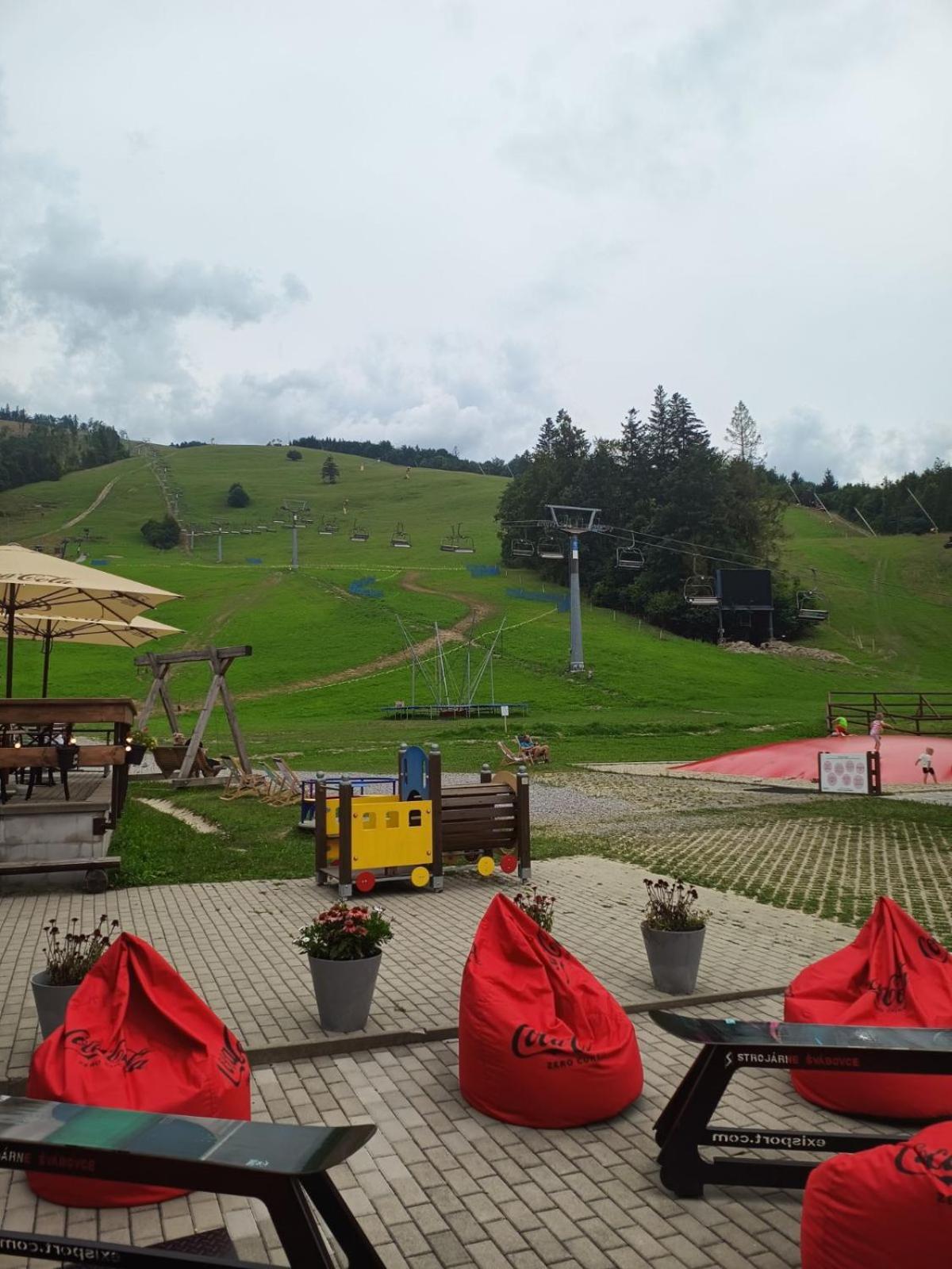 Apartman Grun -Vratna-Paseky Žilina Buitenkant foto